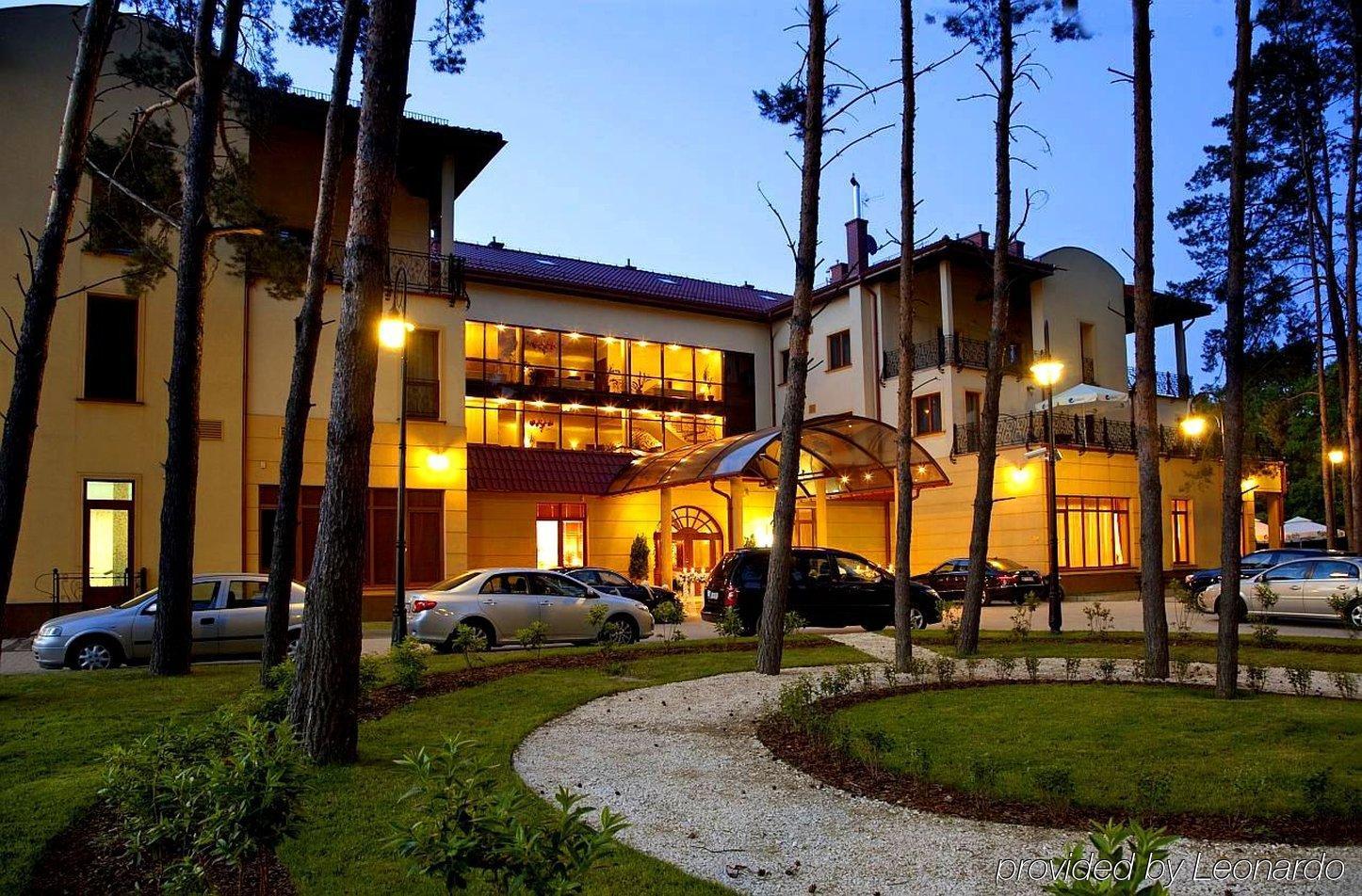 Hotel Pan Tadeusz Serock Esterno foto