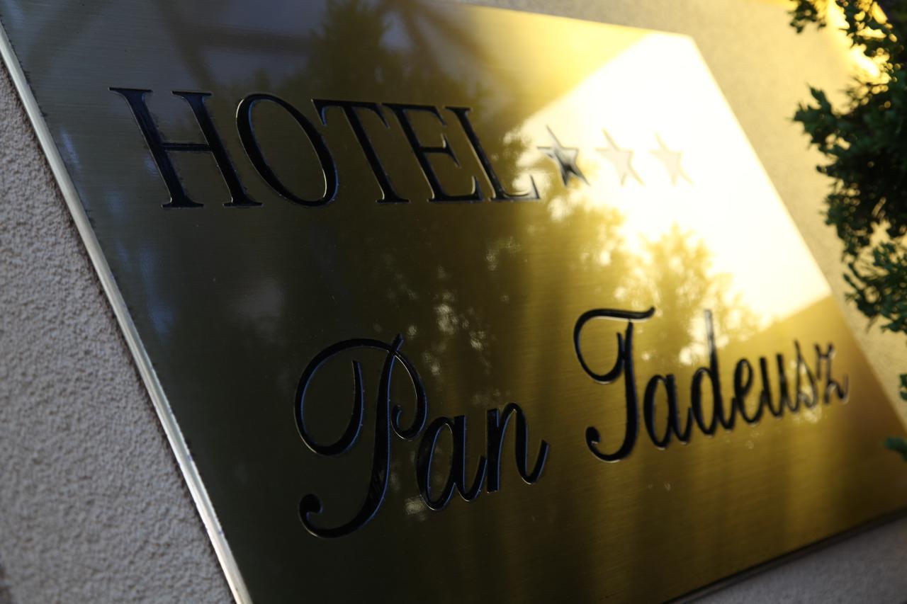 Hotel Pan Tadeusz Serock Esterno foto